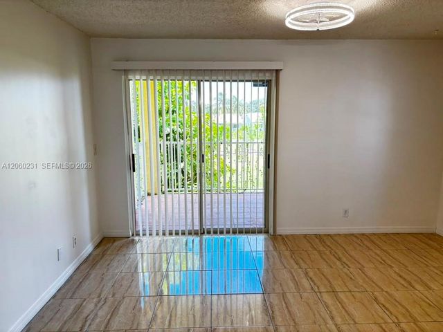 6292 La Costa Drive H, Boca Raton, FL 33433