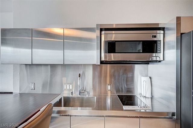 4381 West Flamingo Road 3503, Las Vegas, NV 89103