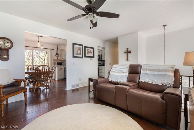 821 36th Street NW, Canton, OH 44709