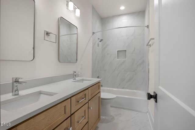 310 W Club Boulevard, Durham, NC 27704