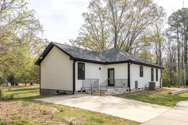 310 W Club Boulevard, Durham, NC 27704