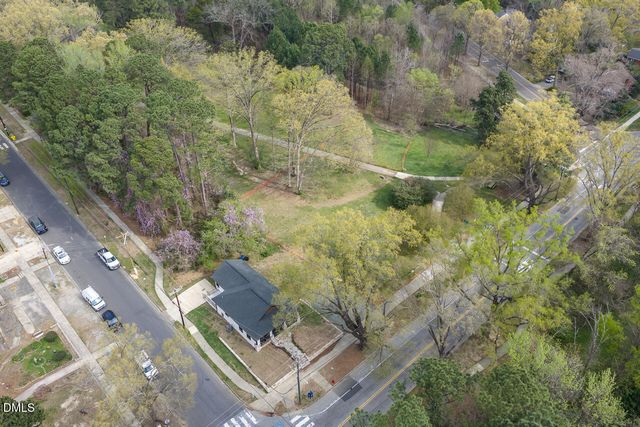 310 W Club Boulevard, Durham, NC 27704