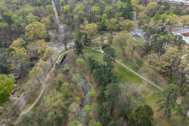 310 W Club Boulevard, Durham, NC 27704