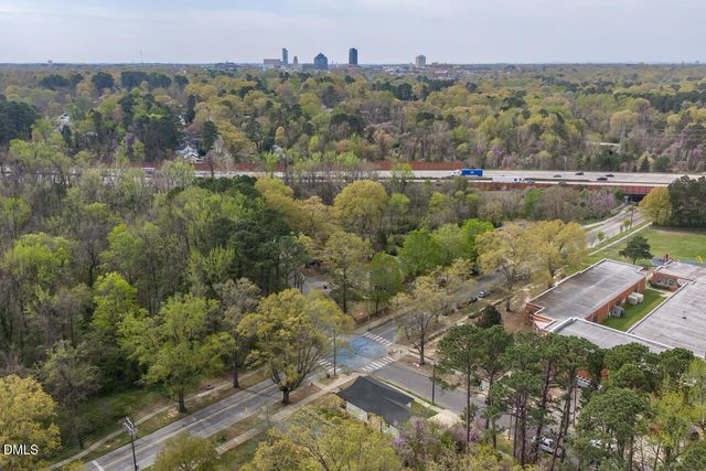 310 W Club Boulevard, Durham, NC 27704