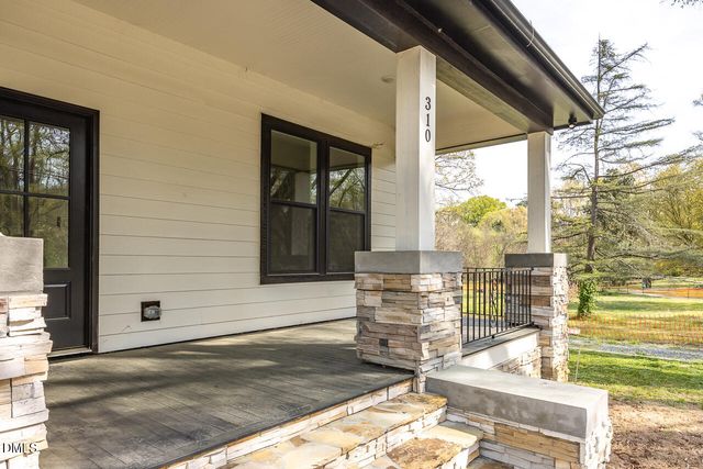 310 W Club Boulevard, Durham, NC 27704