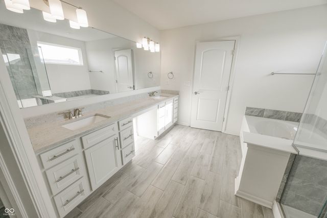 5421 Noble Crossing Parkway W, Noblesville, IN 46062