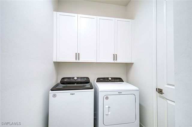 6984 Saona CT, Naples, FL 34113