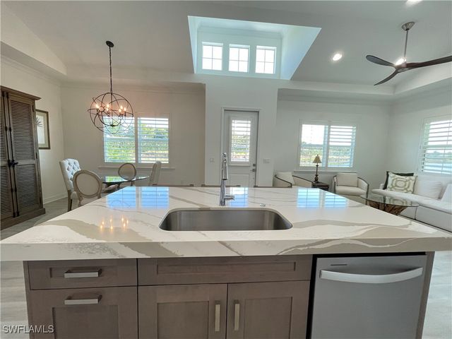 6984 Saona CT, Naples, FL 34113