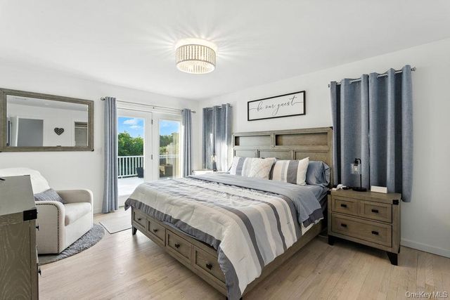 100 Manor Lane, Riverhead, NY 11901