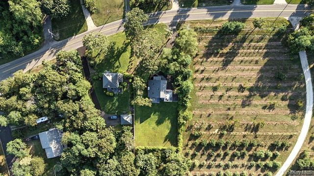 100 Manor Lane, Riverhead, NY 11901