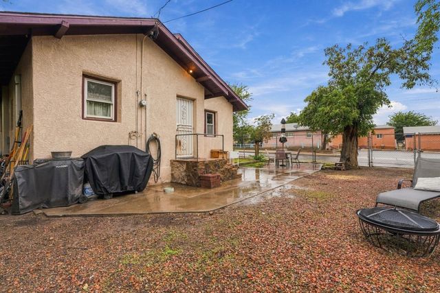 923 Arno Street SE, Albuquerque, NM 87102