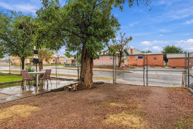923 Arno Street SE, Albuquerque, NM 87102