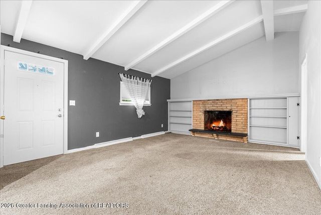 211 N Deerfield Avenue, Lansing, MI 48917