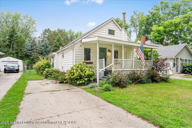 211 N Deerfield Avenue, Lansing, MI 48917
