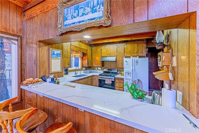 5522 Acorn, Wrightwood, CA 92397