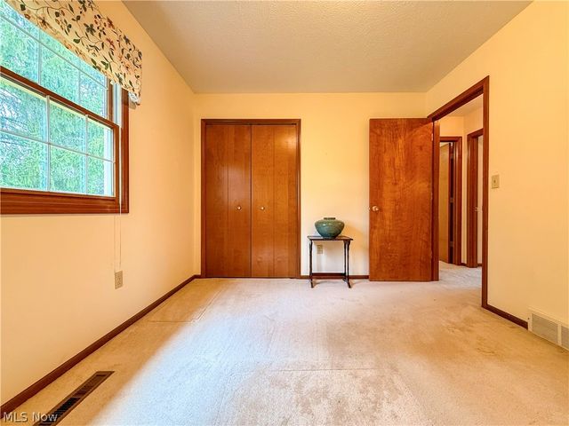 122 Sturbridge Drive, Medina, OH 44256