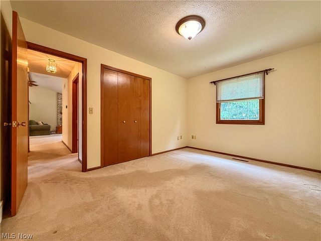 122 Sturbridge Drive, Medina, OH 44256