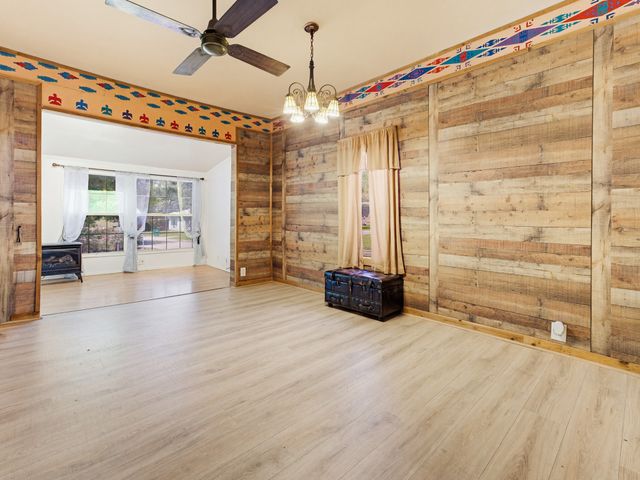 601 S Miller Street, Decatur, TX 76234