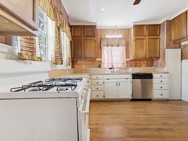 601 S Miller Street, Decatur, TX 76234
