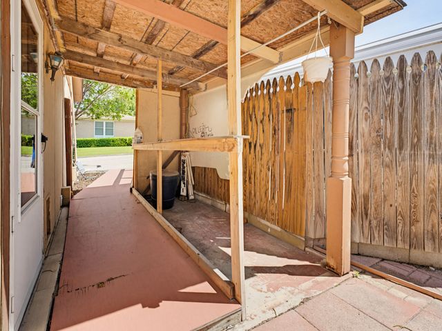 601 S Miller Street, Decatur, TX 76234