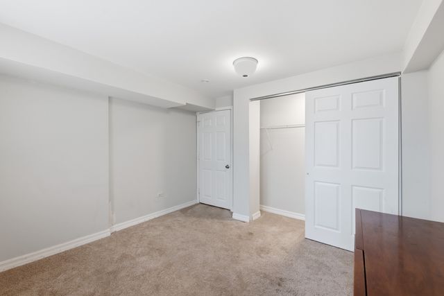 1425 E 68th Street 1, Chicago, IL 60637