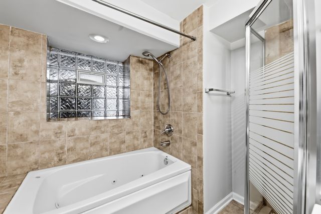 1425 E 68th Street 1, Chicago, IL 60637