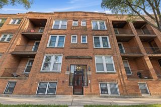 1425 E 68th Street 1, Chicago, IL 60637