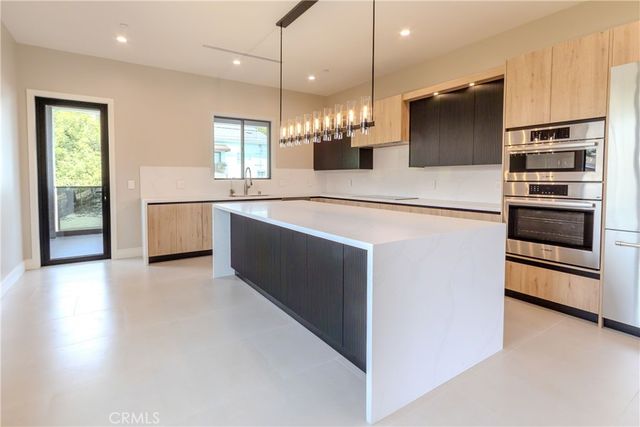 2941 Mary Street, La Crescenta, CA 91214