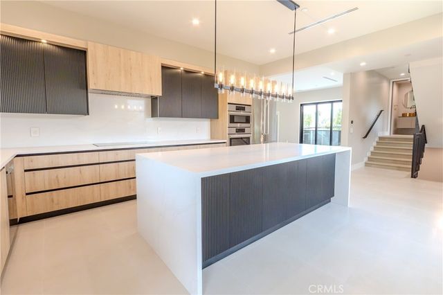 2941 Mary Street, La Crescenta, CA 91214