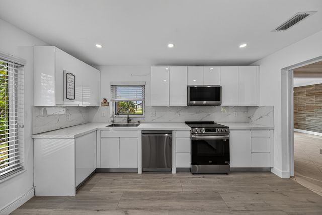 391 Leisure Boulevard, Pompano Beach, FL 33064