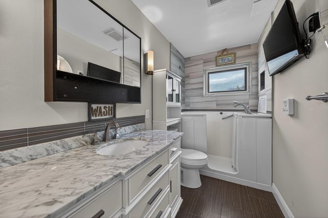 391 Leisure Boulevard, Pompano Beach, FL 33064