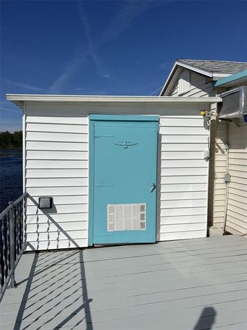 79 EAGLE POINT S, Osteen, FL 32764