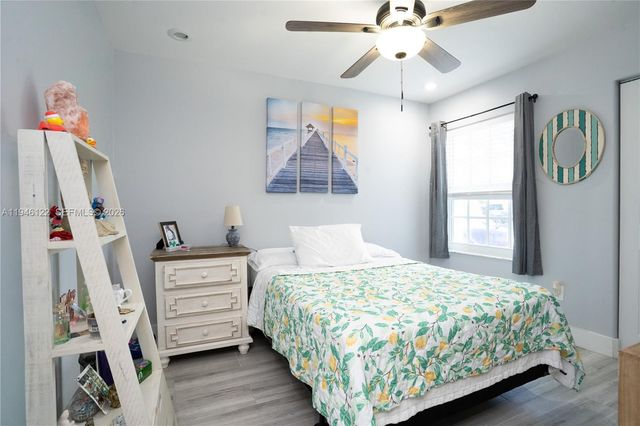 14954 SW 142nd Pl, Miami, FL 33186