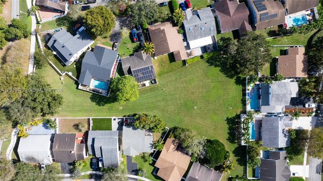 14954 SW 142nd Pl, Miami, FL 33186