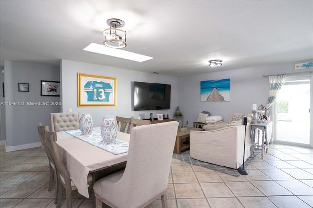 14954 SW 142nd Pl, Miami, FL 33186