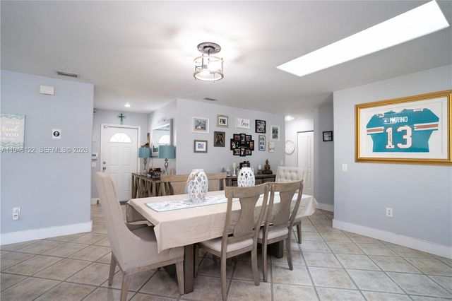 14954 SW 142nd Pl, Miami, FL 33186