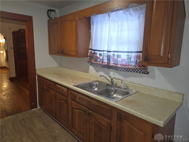 2310 Oakridge Drive, Dayton, OH 45417