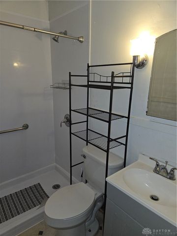 2310 Oakridge Drive, Dayton, OH 45417