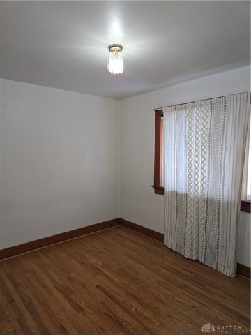 2310 Oakridge Drive, Dayton, OH 45417