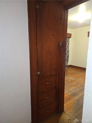 2310 Oakridge Drive, Dayton, OH 45417