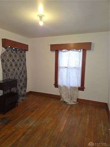 2310 Oakridge Drive, Dayton, OH 45417