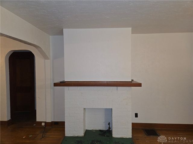 2310 Oakridge Drive, Dayton, OH 45417