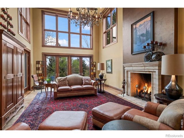 8414 Firethorn Court, Niwot, CO 80503