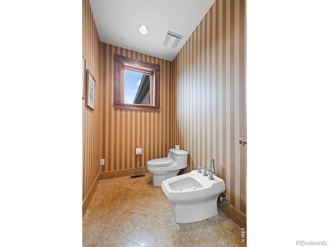 8414 Firethorn Court, Niwot, CO 80503