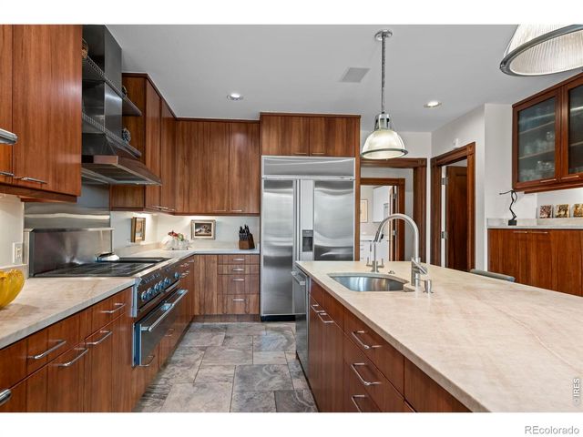 8414 Firethorn Court, Niwot, CO 80503