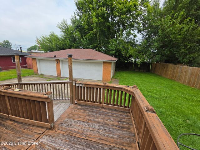 2419 Farnsley Rd, Louisville, KY 40216