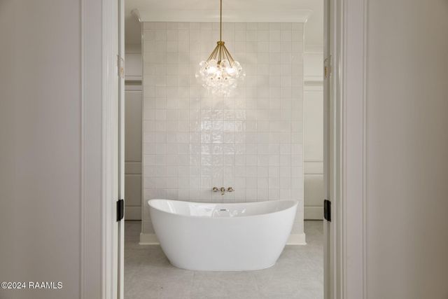 308 Stony Trek Drive, Youngsville, LA 70592