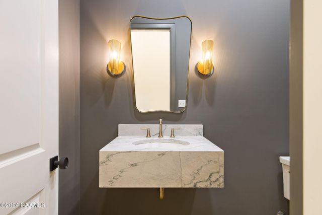 308 Stony Trek Drive, Youngsville, LA 70592