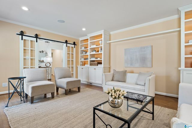 4205 ANTIETAM DRIVE, Mountain Brook, AL 35213