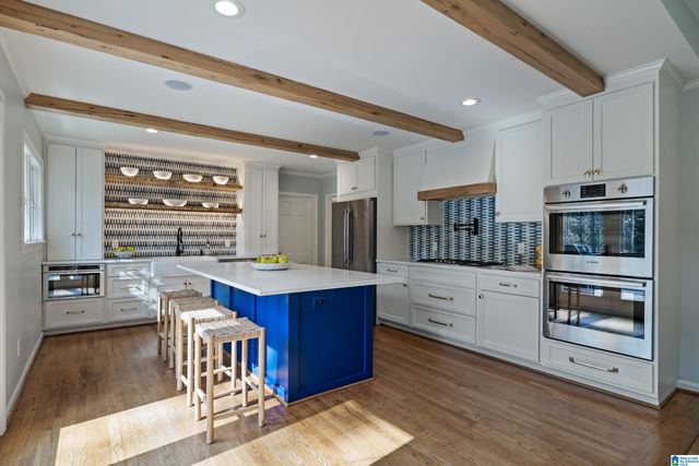 4205 ANTIETAM DRIVE, Mountain Brook, AL 35213